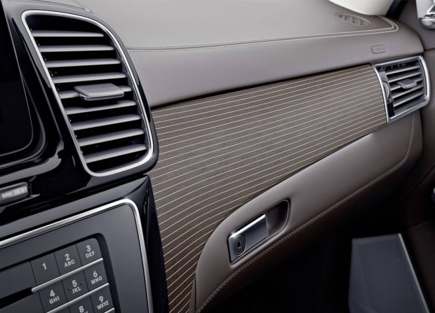 d_autohomecar__wKgFVVnZgRWAQSOWAAJ8SywfZgA261.jpg